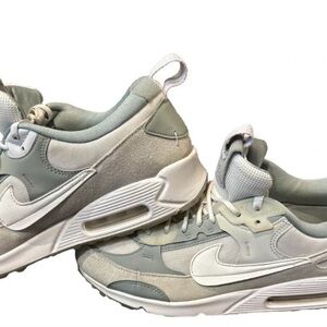 Nike Air Max 90 Futura Mint Grey Green Women's DM9922-105 Size 11 EUC